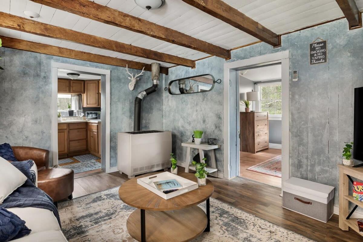 Creekside Cabin W Hot Tub, Fire Pit, Grill, Wifi! Basye Exterior foto