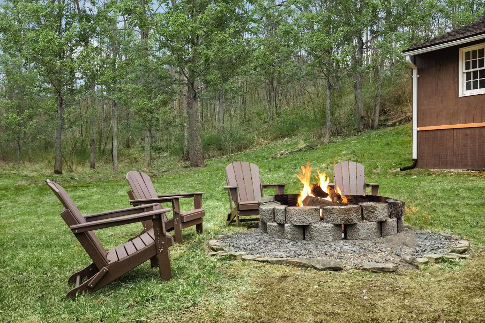 Creekside Cabin W Hot Tub, Fire Pit, Grill, Wifi! Basye Exterior foto